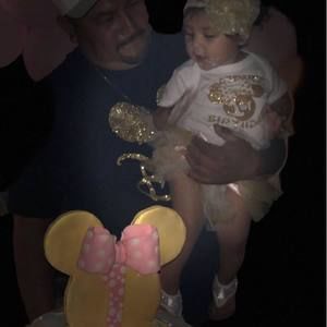 Meet your Posher, Leslie